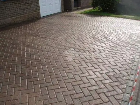 after-block-paving-cleaning-1